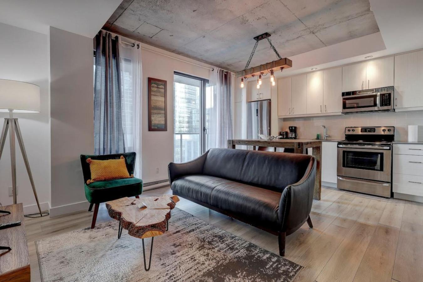 Apartment Comfy In Old Port Zn0 Montreal