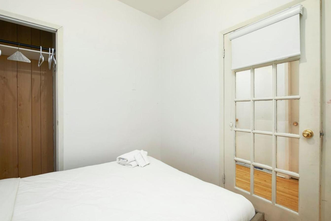 Convenient 4br In Mont Royal Downtown Zc7 Apartment *