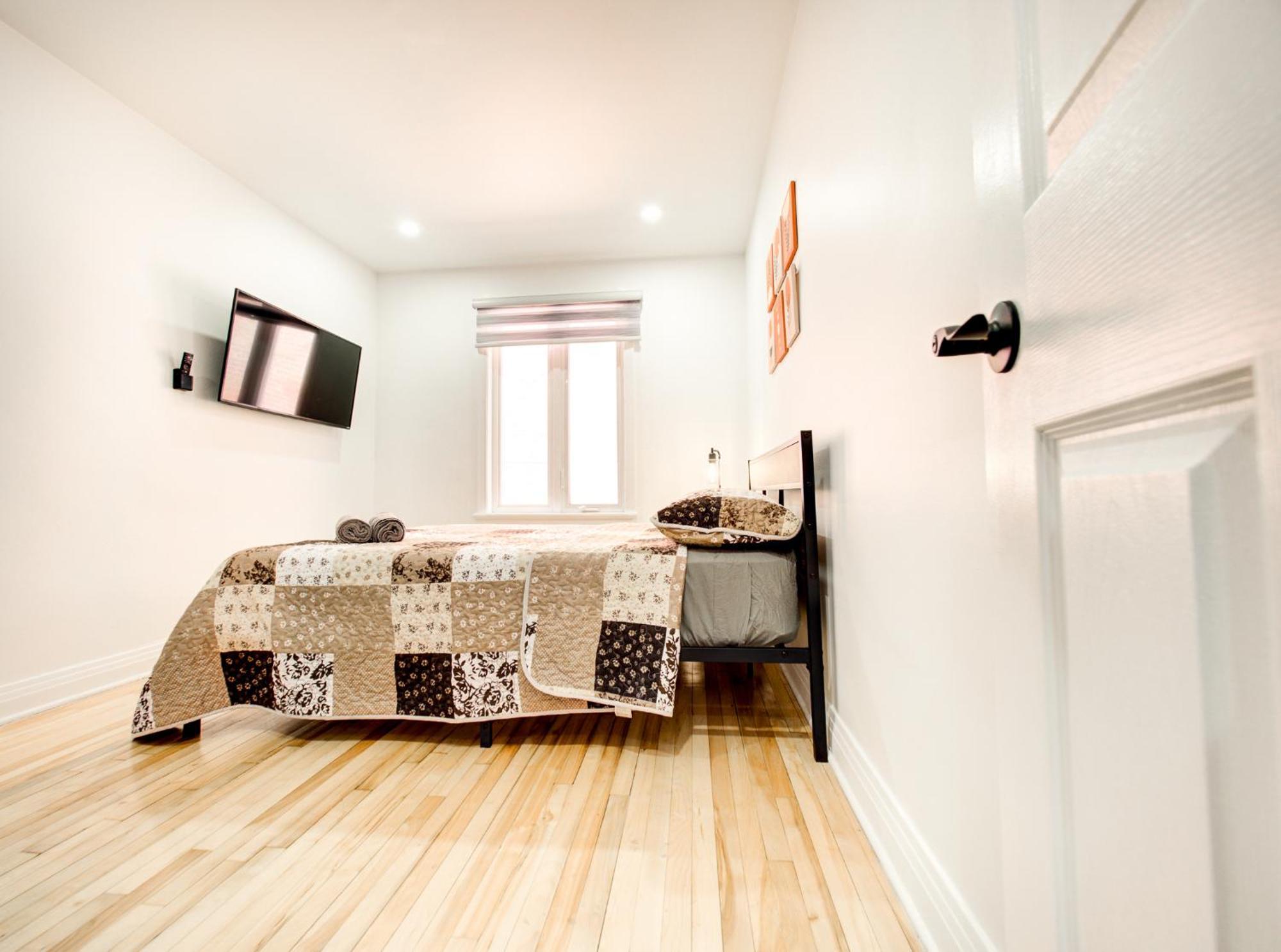 Spacious 4-bedrooms In Homa 22 *