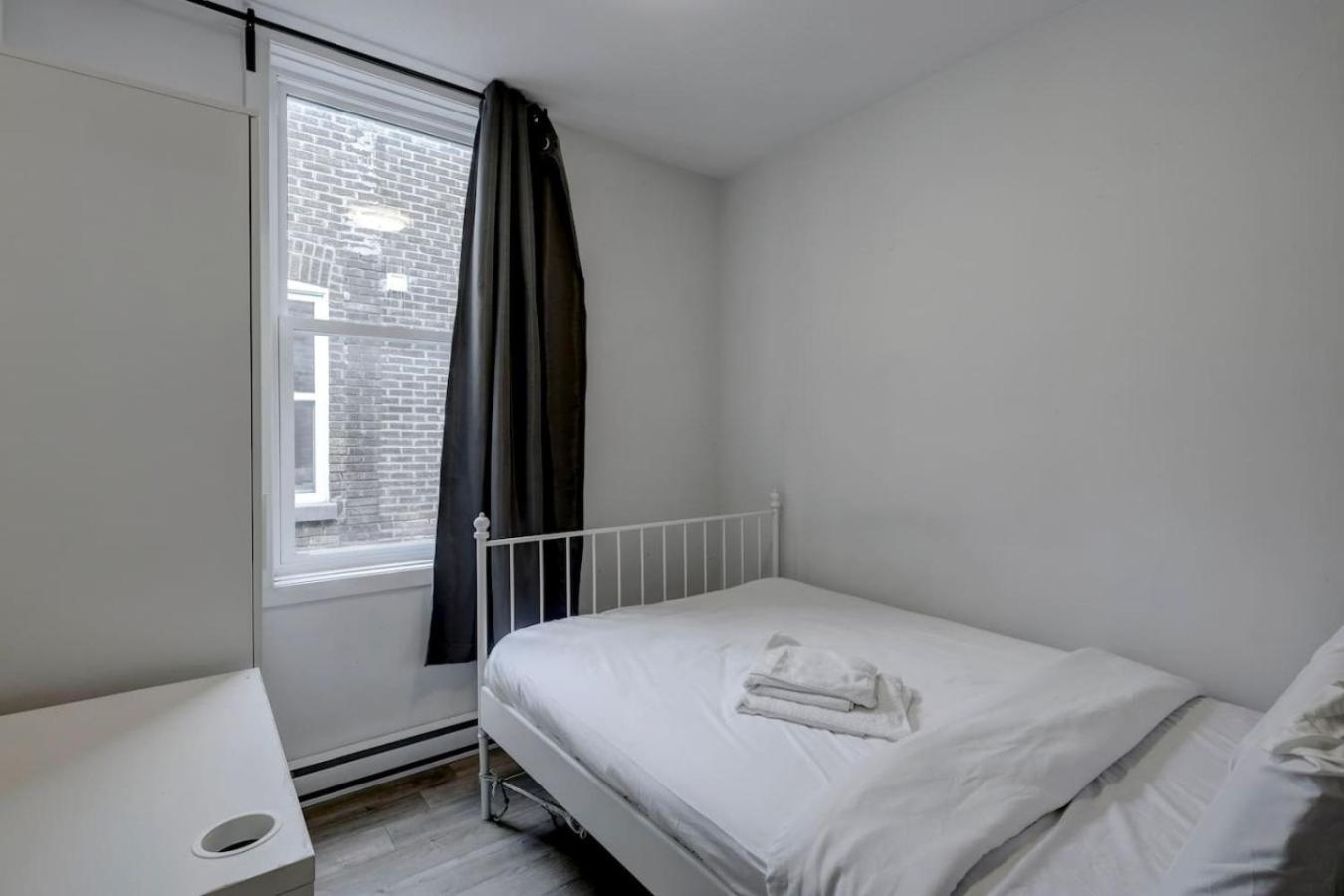 Elegant 4br On In The Plateau Mtl Zj9 Apartment