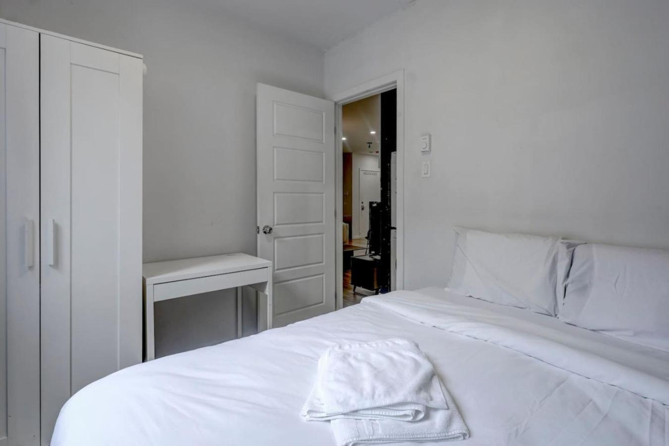 Elegant 4br On In The Plateau Mtl Zj9 Apartment Montreal