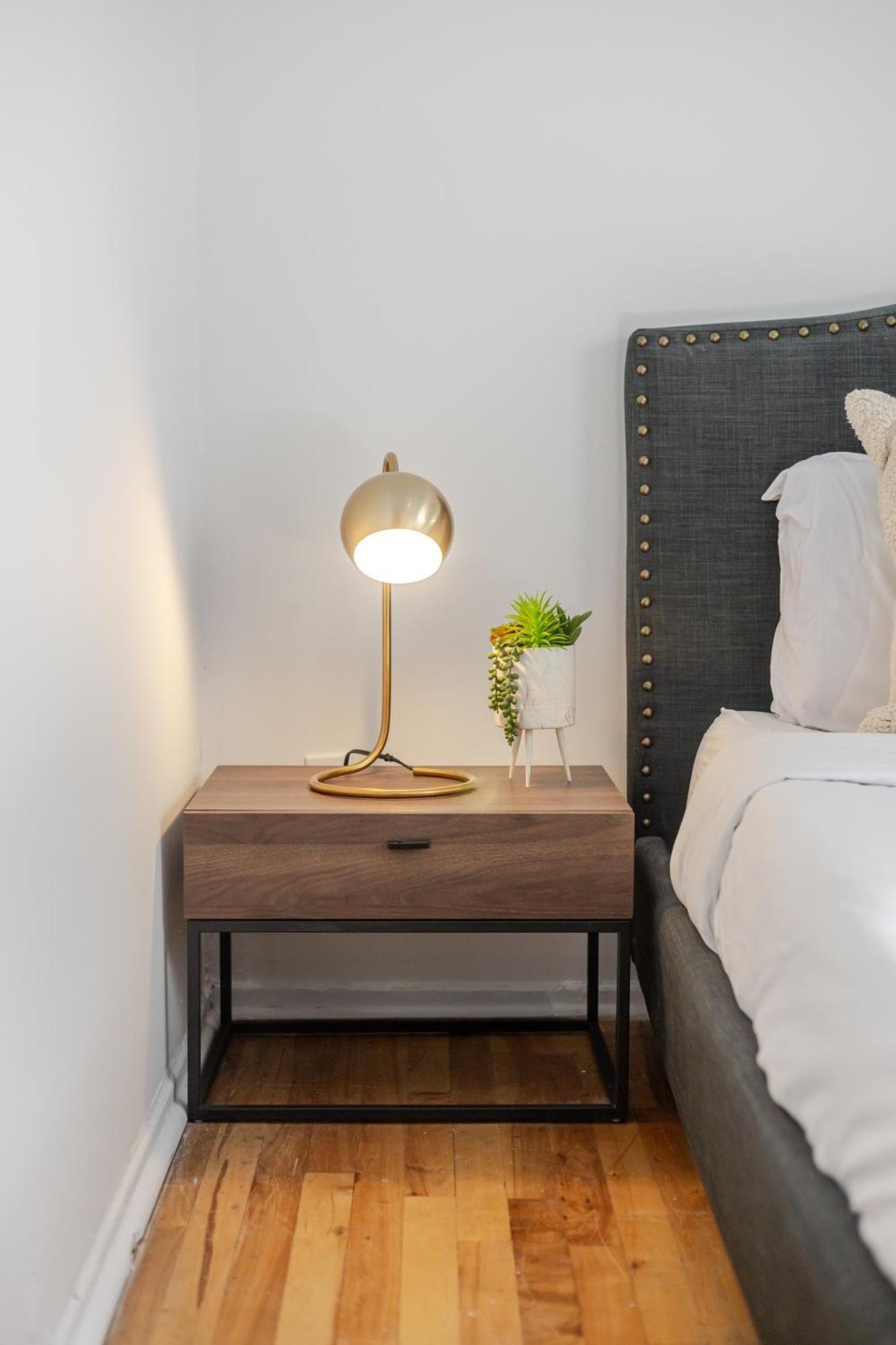 Stunning 2b In Plateau Mont-royal Zb6 *