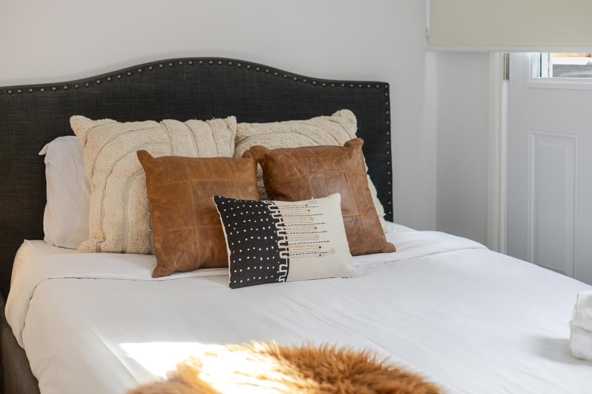 Stunning 2b In Plateau Mont-royal Zb6