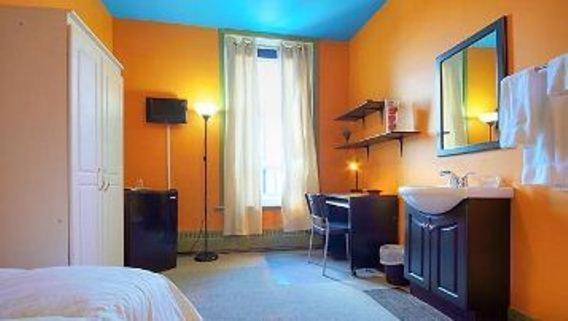 Mont Royal Hotel Montreal