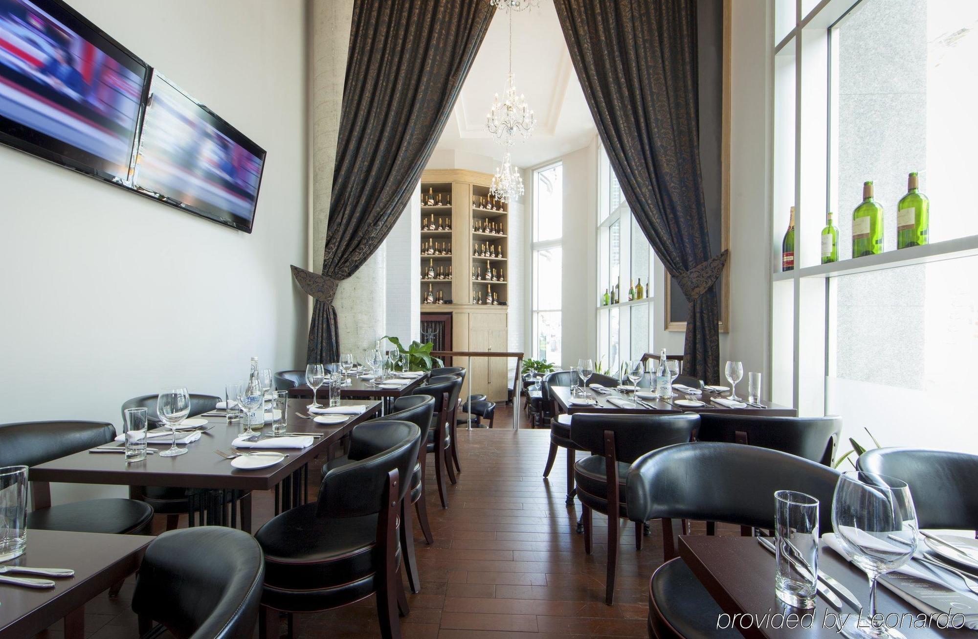 Hotel Warwick Le Crystal - 5*