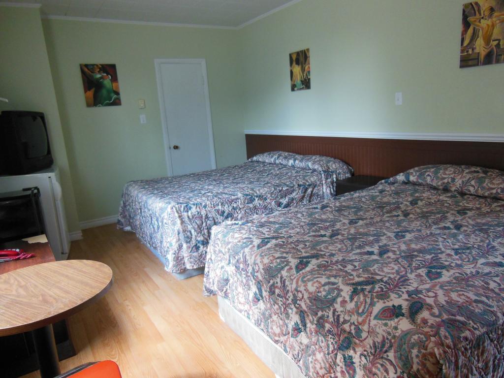 Pierre Motel