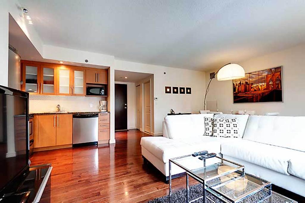 Apartment Bleury Furnished Montreal