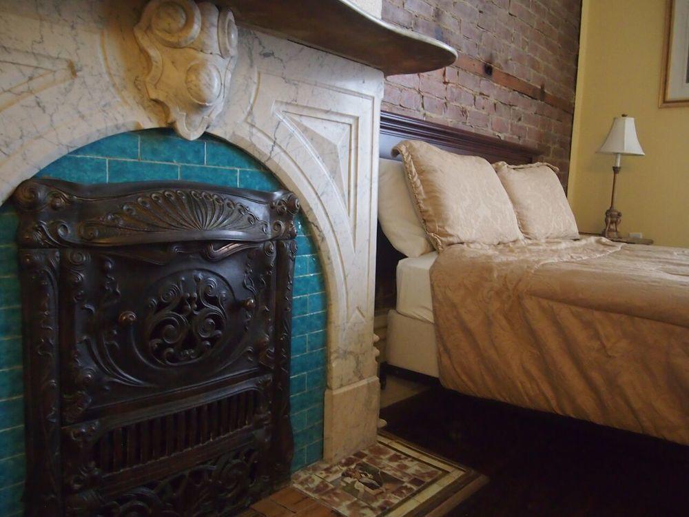 Maison Brunet 2* Montreal