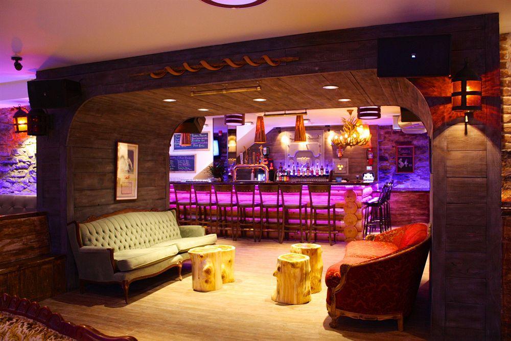 M Hostel Montreal