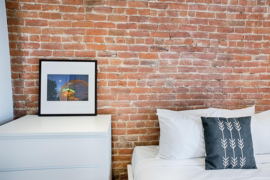 Sonder — Bullion Suites Aparthotel