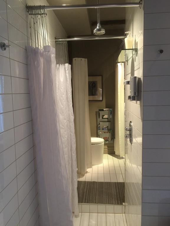 Bed & Breakfast Sir Montcalm Gite Montreal