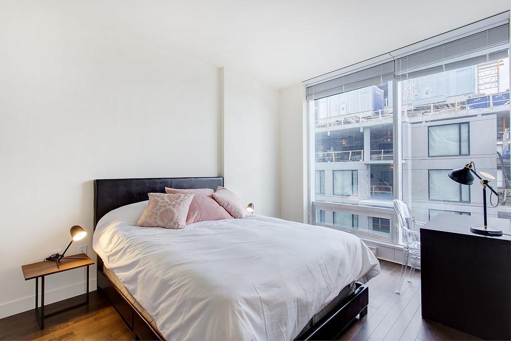 Bleury Furnished Apartment *