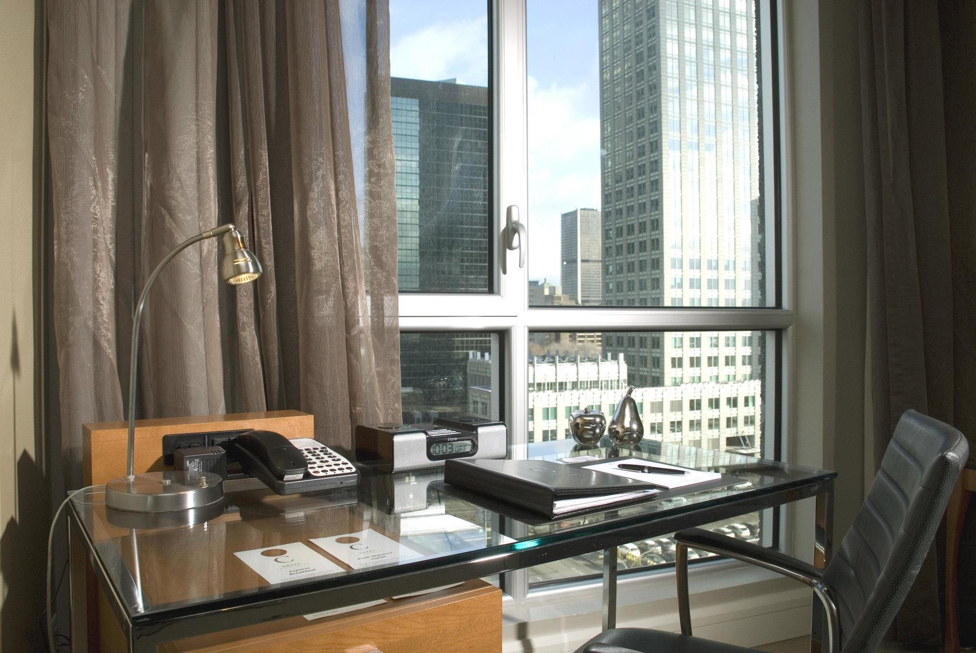 Warwick Le Crystal - 5* Montreal
