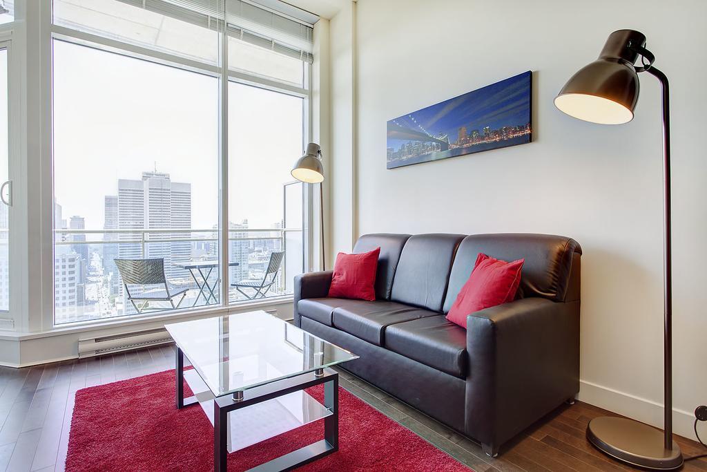 Bleury Furnished Apartment *