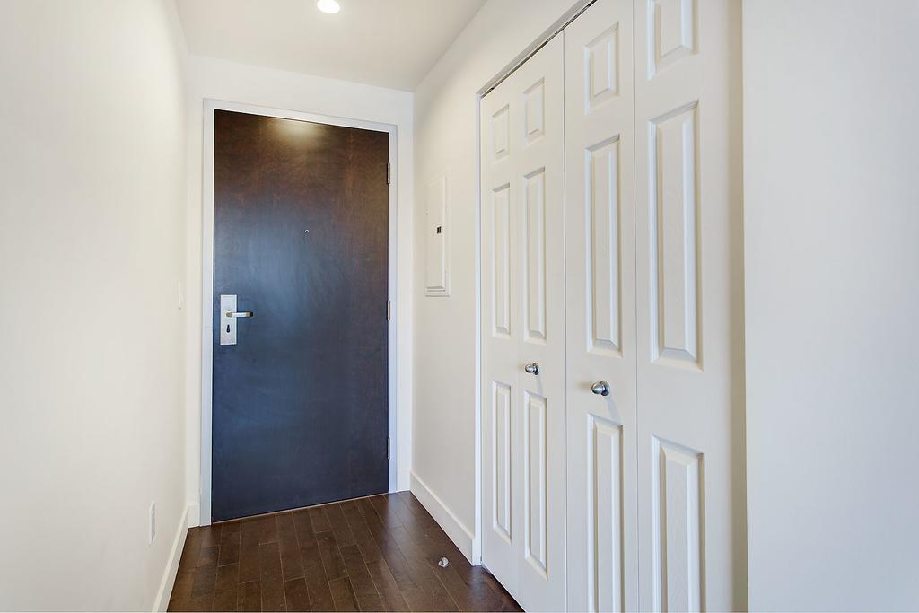 Bleury Furnished Apartment Montreal
