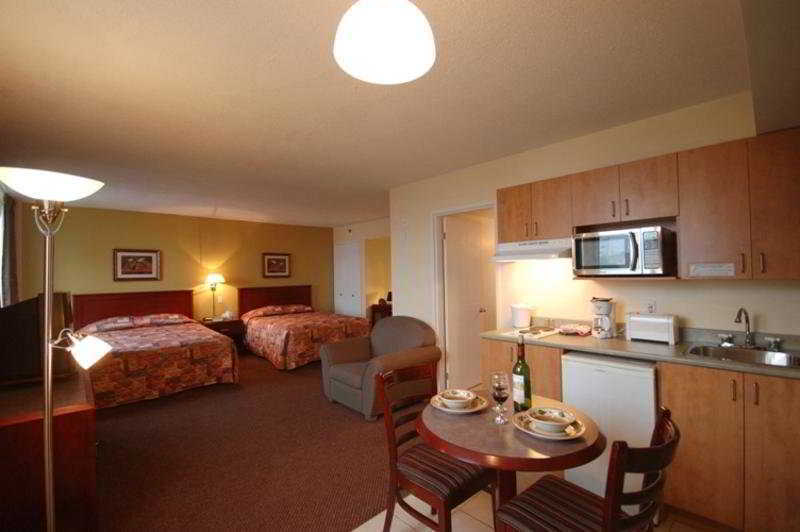 Hotel Les Labelle 3*