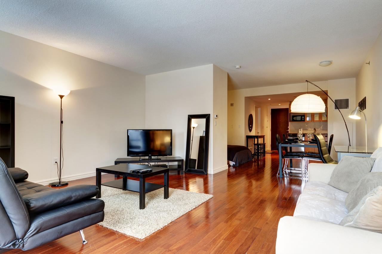 Bleury Furnished Apartment *