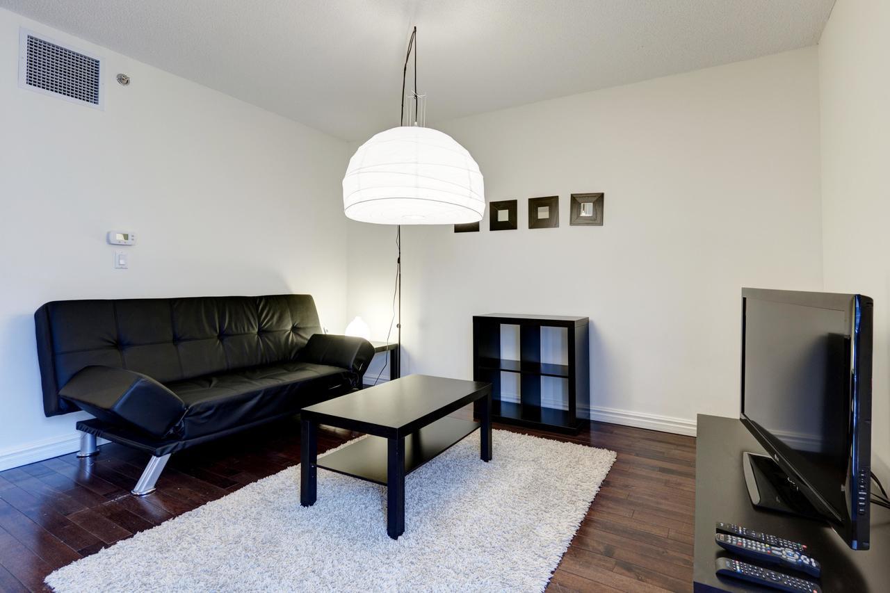 Bleury Furnished Apartment