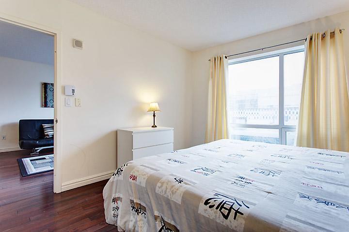 Bleury Furnished Apartment Montreal