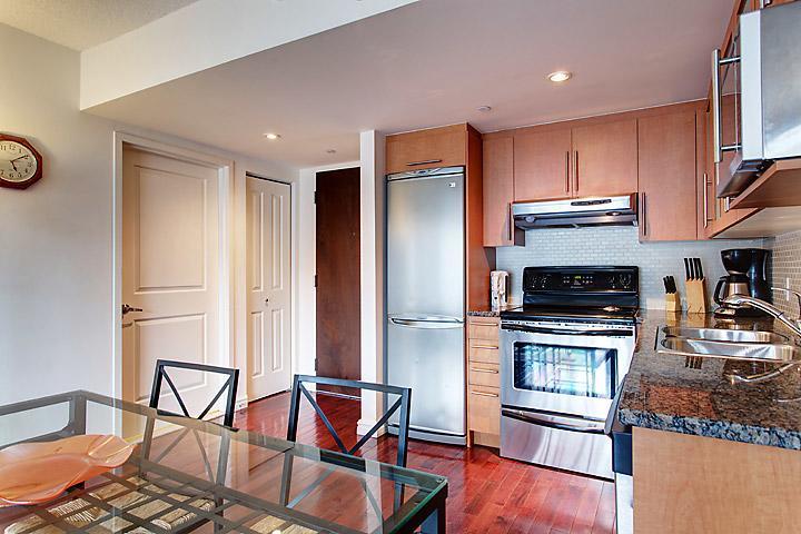 Apartment Bleury Furnished Montreal