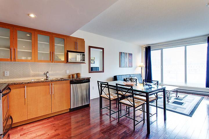 Bleury Furnished Apartment