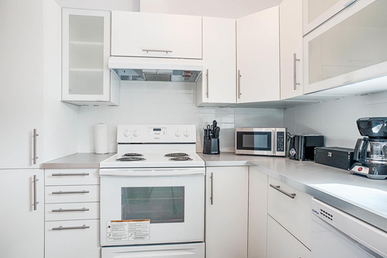 Modern Cote-Des-Neiges Suites By Sonder Aparthotel Montreal