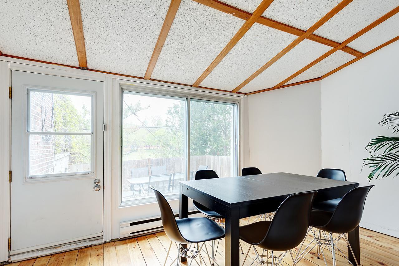 Atwater Market Apartment *