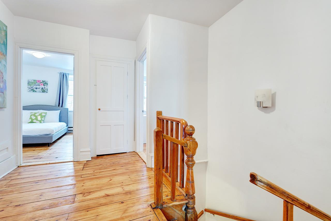 Apartment Atwater Market Montreal
