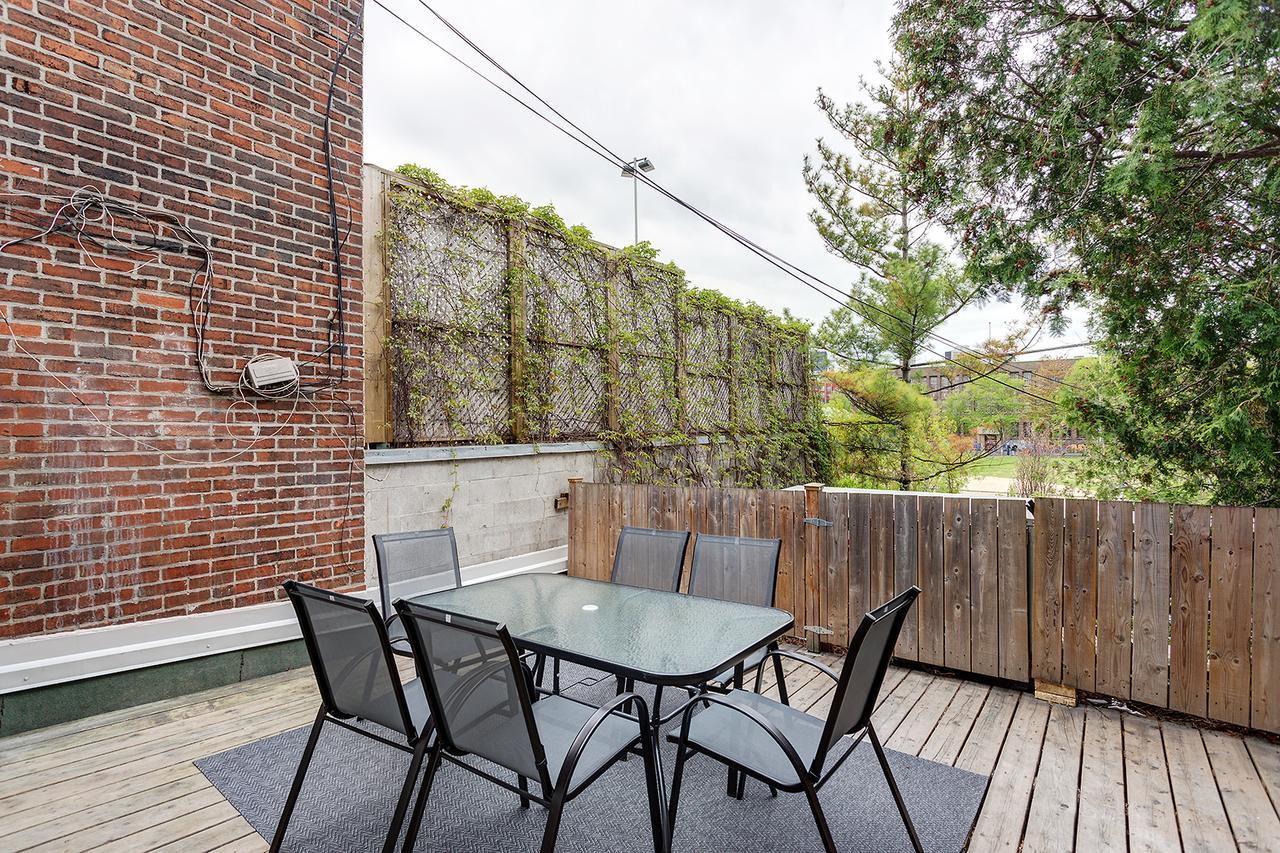 Atwater Market Apartment *