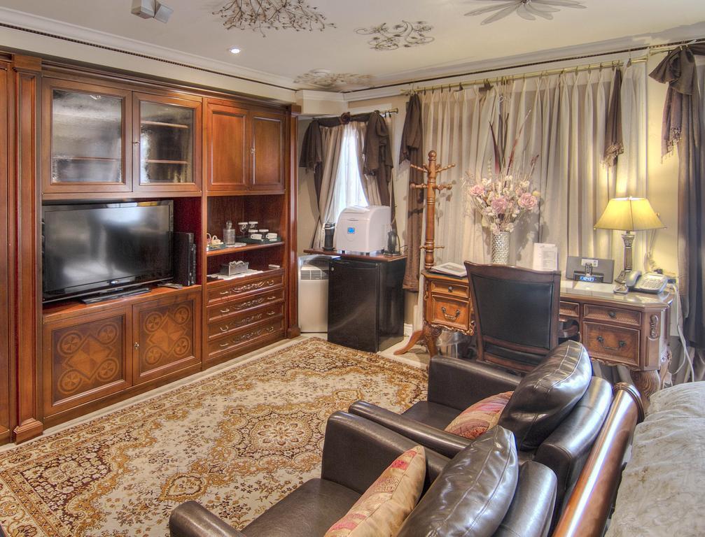 Chateau Saint-marc Hotel Montreal