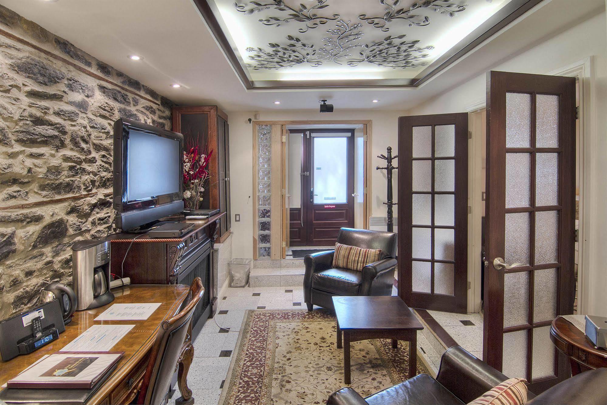 Hotel Chateau Saint-marc 4*