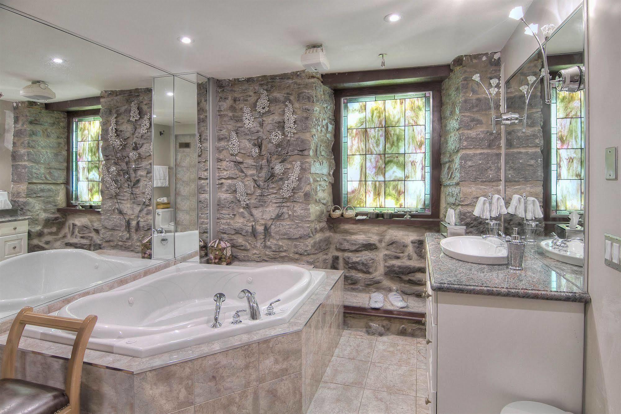 Hotel Chateau Saint-marc 4*