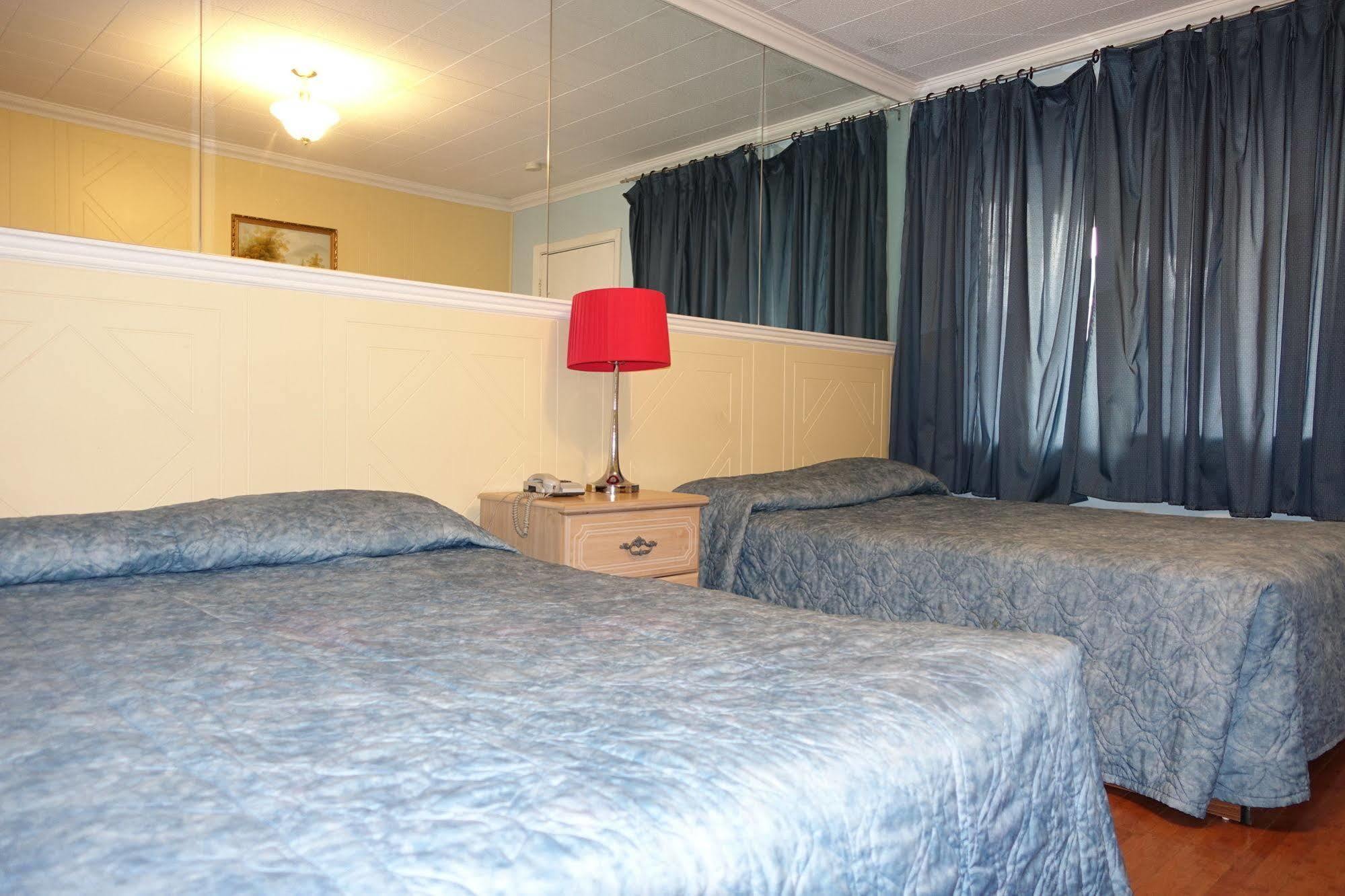 Pierre Motel *