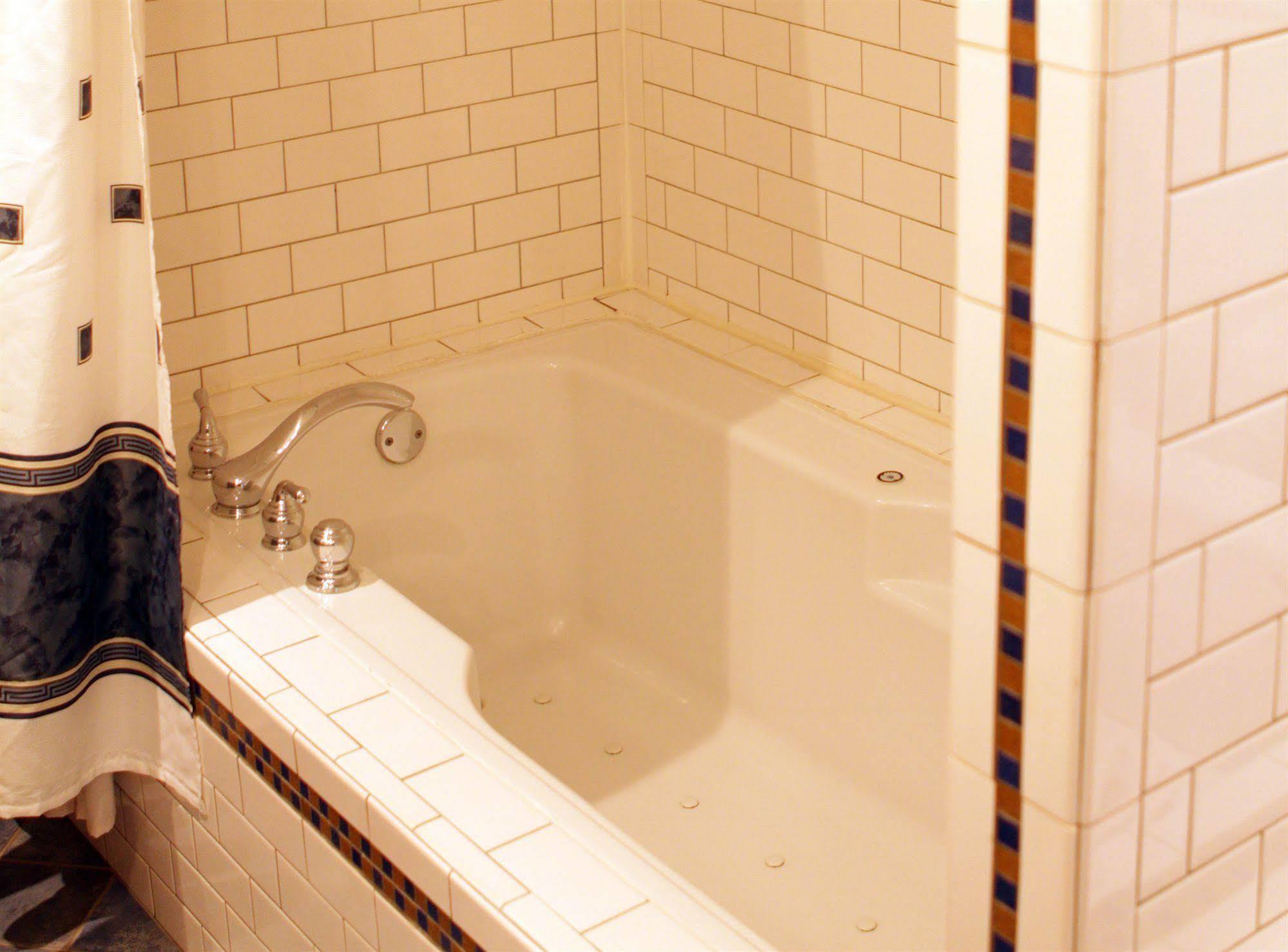De La Place Royale Inn