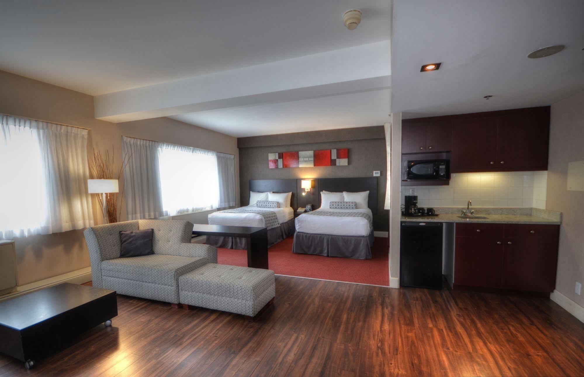 Armon Plaza Airpt, Trademark Collection By Wyndham Hotel Montreal