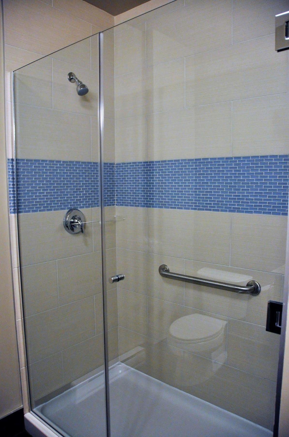 Best Western Plus Hotel Montreal 4* Montreal