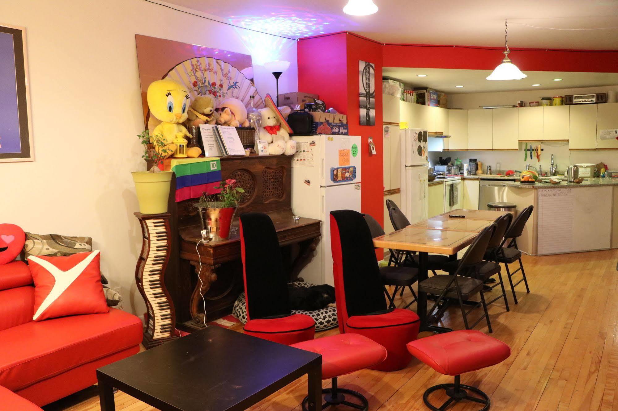Reboot Hotel