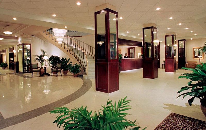 Armon Plaza Airpt, Trademark Collection By Wyndham 4*