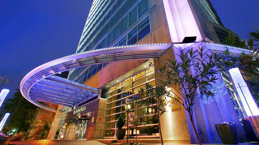 Sofitel Golden Mile 5*