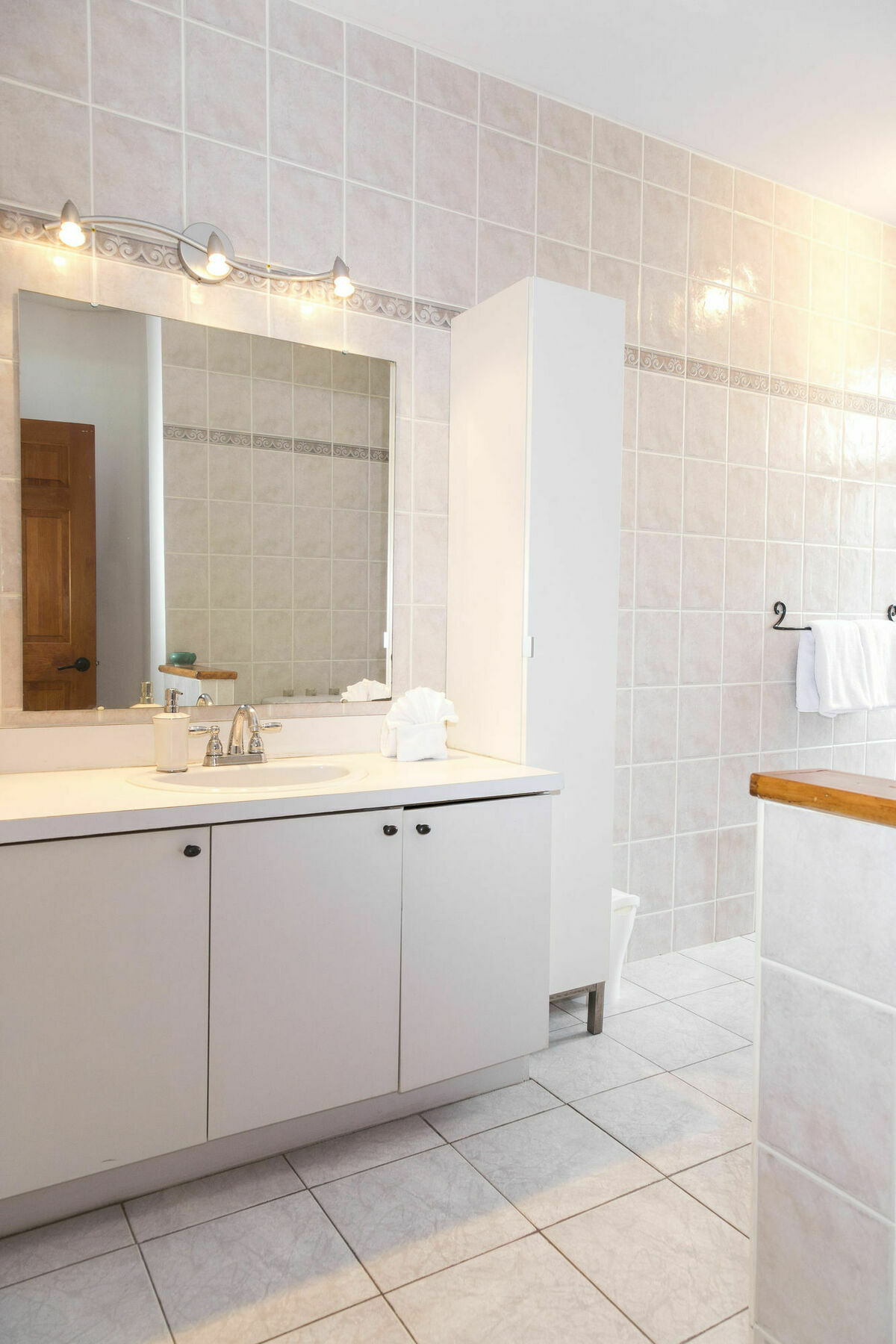 Sunny 2br In St Henri By Sonder Apartment Montreal