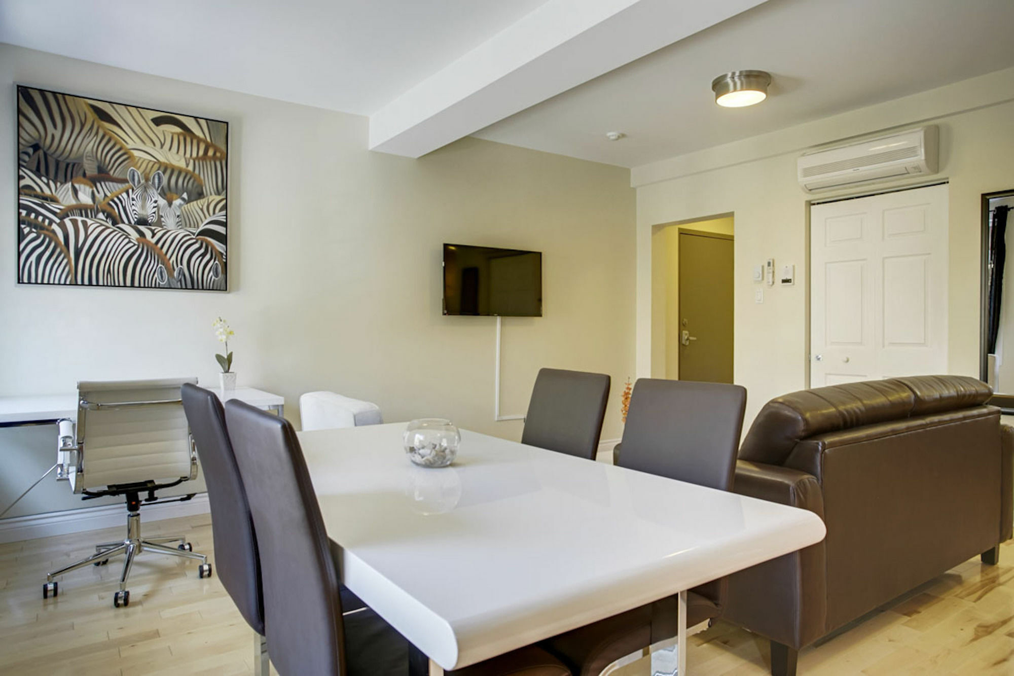 Smart 1br In The Village By Sonder *