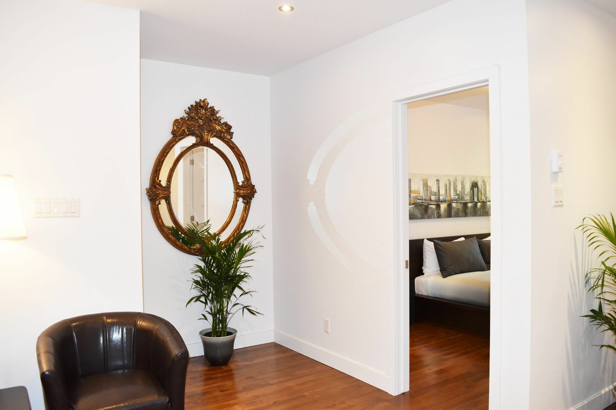 Lmvr - Le Saint-laurent Apartment Montreal