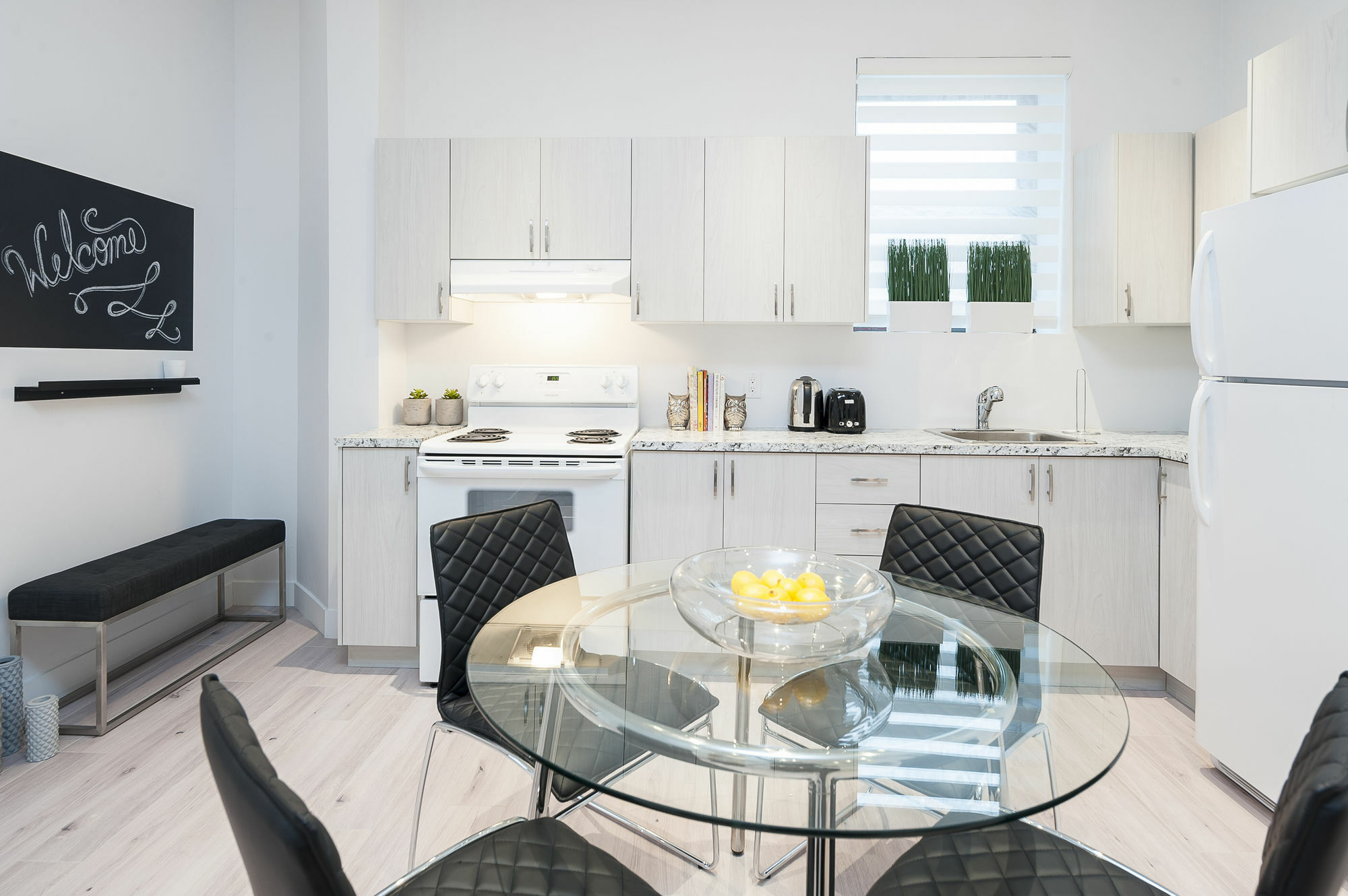 Stanley Court Apartments By Simplissimmo * Montreal