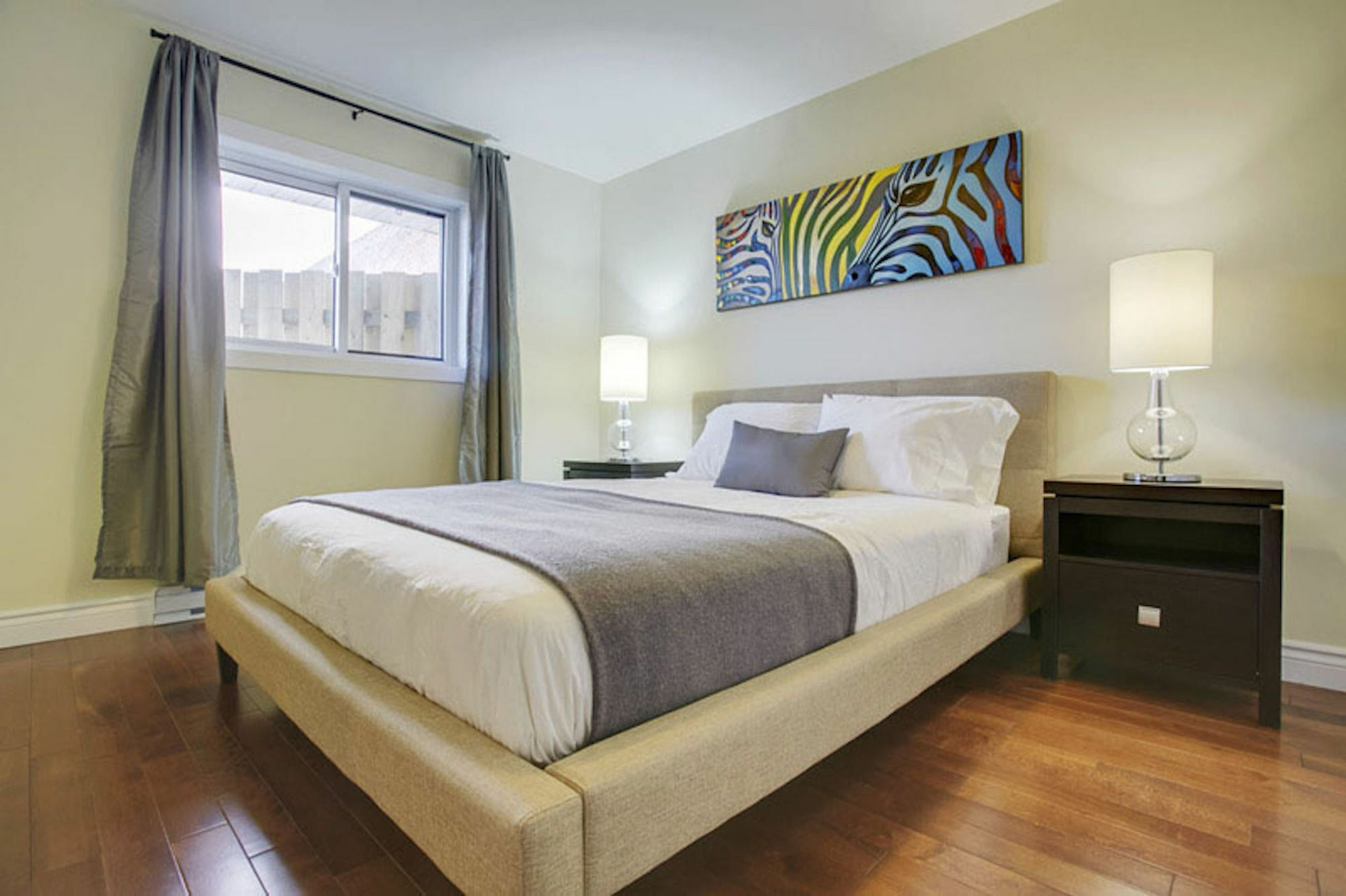 Bold 1br In The Village By Sonder