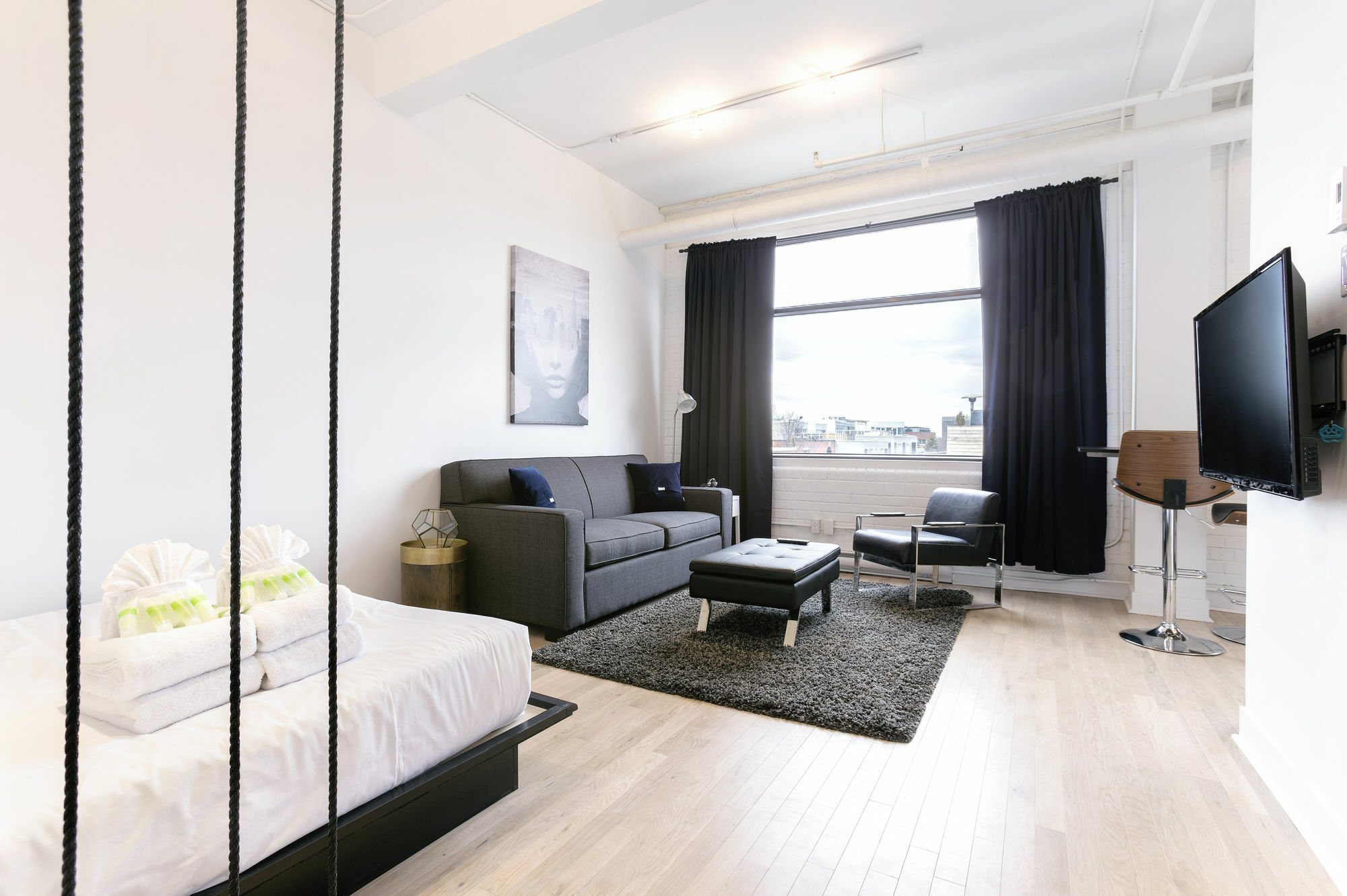Industrial In Plateau By Sonder Apartment *