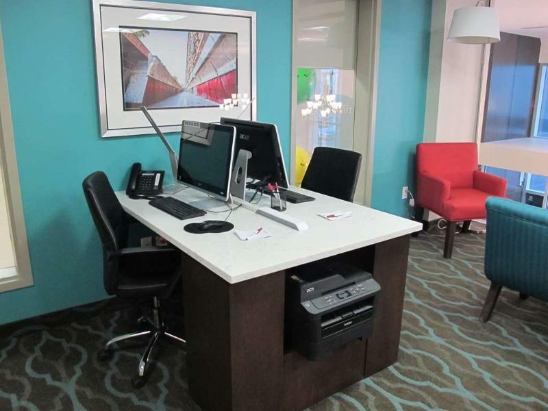 Best Western Plus Hotel Montreal Hotel