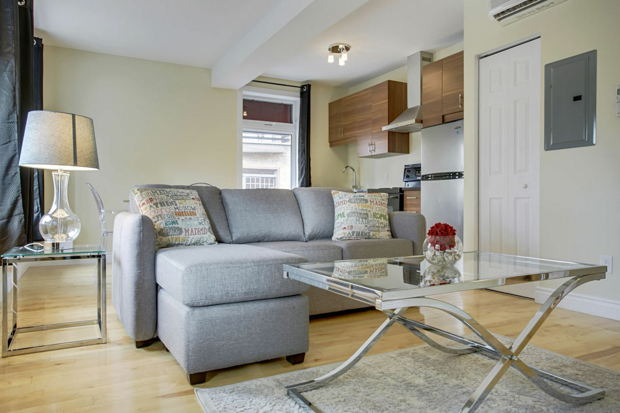 Lively 1br In The Village By Sonder * Montreal