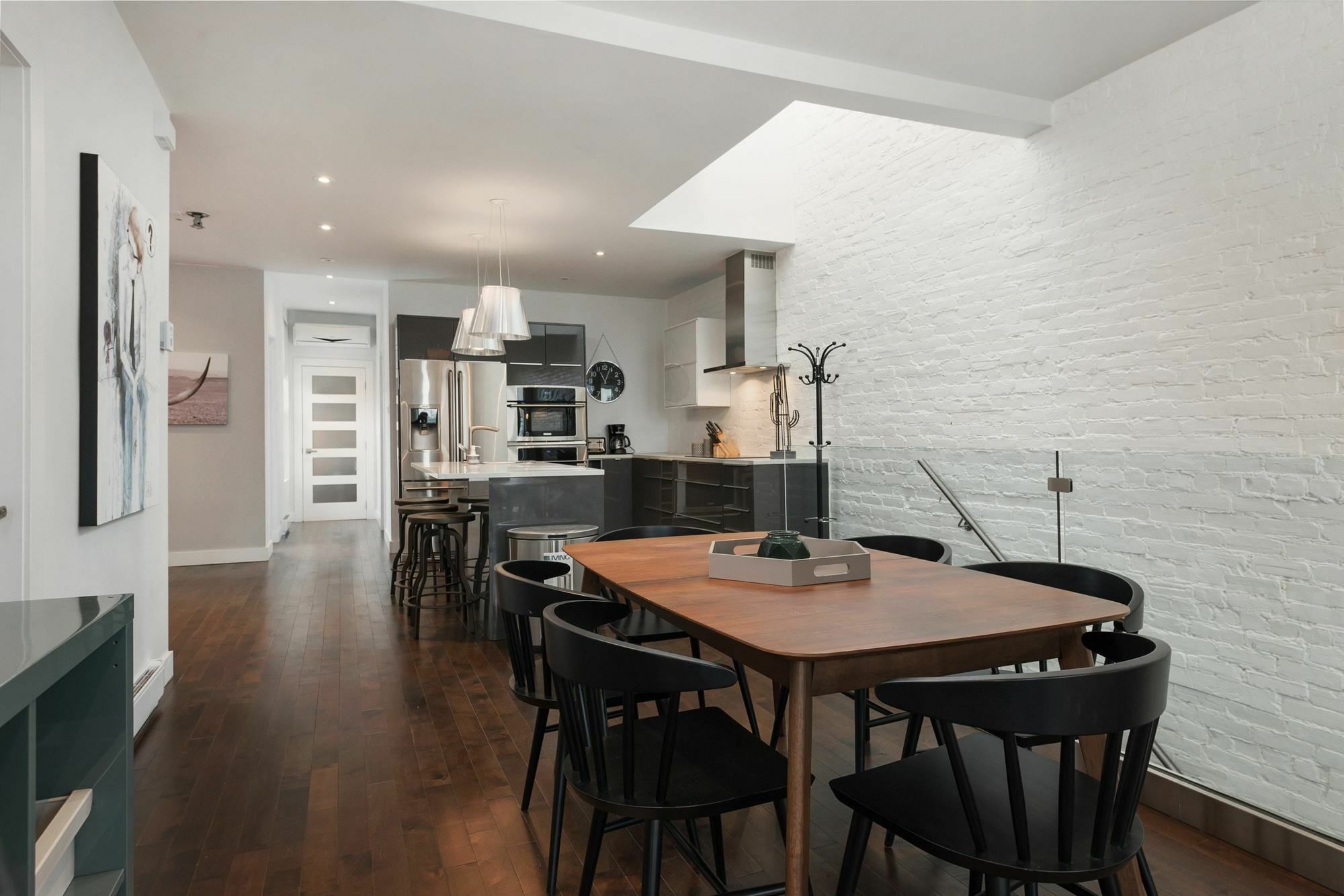 Brilliant 3br In Plateau Montreal