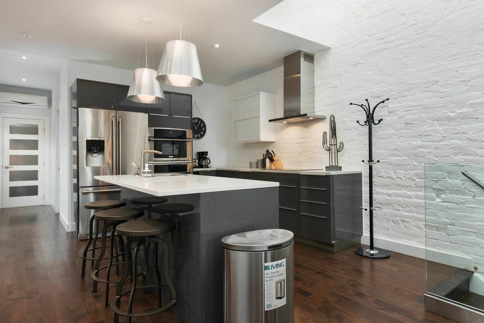 Apartment Brilliant 3br In Plateau
