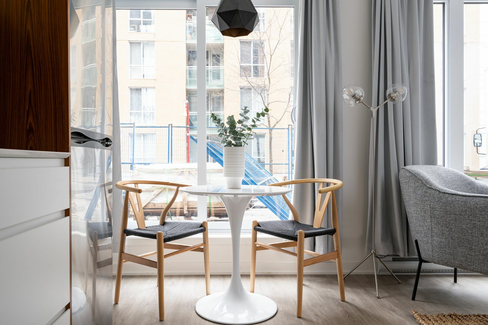 Lovely In Quartier Des Spectacles By Sonder Apartment